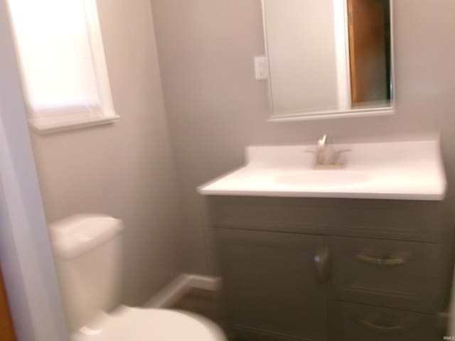 908 N Hawthorne St, Marion, IN 46952 - bathroom with vanity and toilet