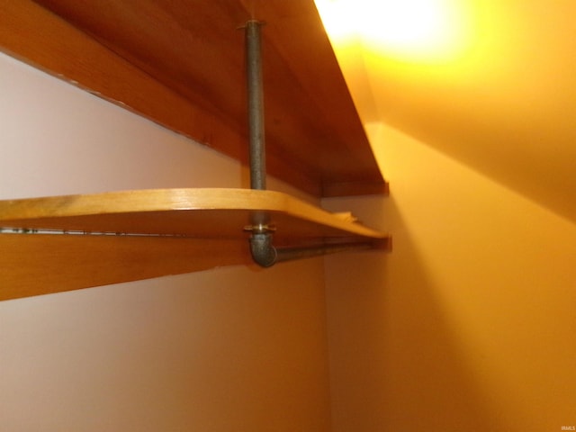 908 N Hawthorne St, Marion, IN 46952 - detailed view