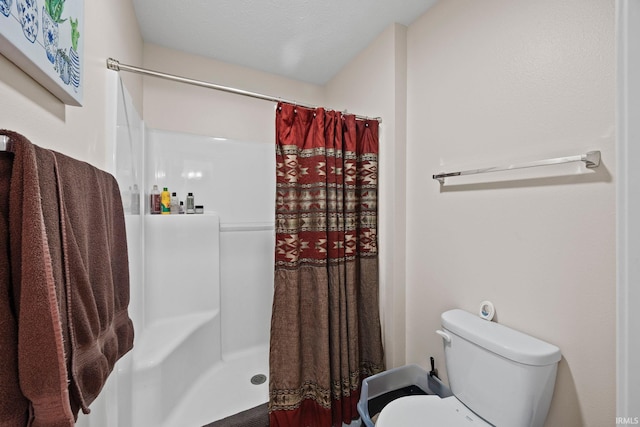 807 Percheron Pl, Lafayette, IN 47905 - bathroom with curtained shower