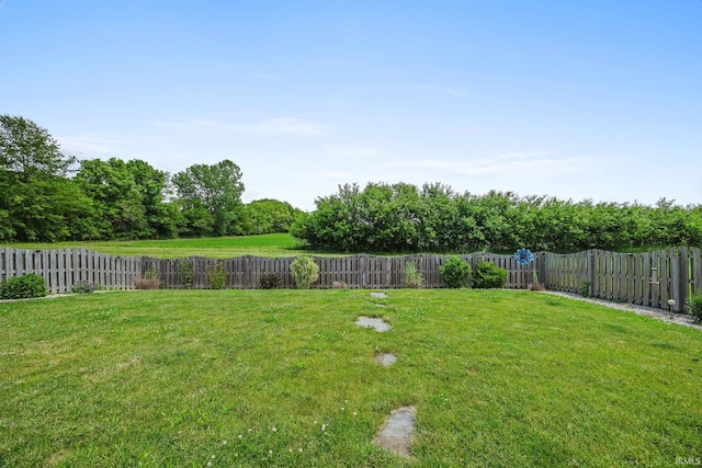 807 Percheron Pl, Lafayette, IN 47905 - view of fenced backyard