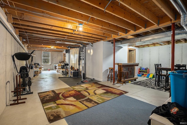58380 Ash Rd, Osceola, IN 46561 - below grade area featuring a bar