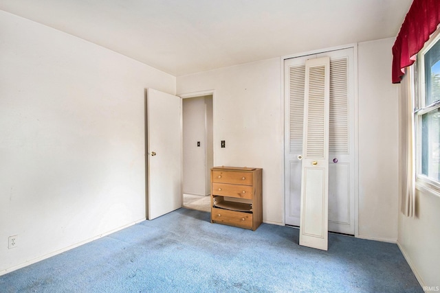 1356 Hampshire Dr, South Bend, IN 46614 - unfurnished bedroom featuring carpet and a closet