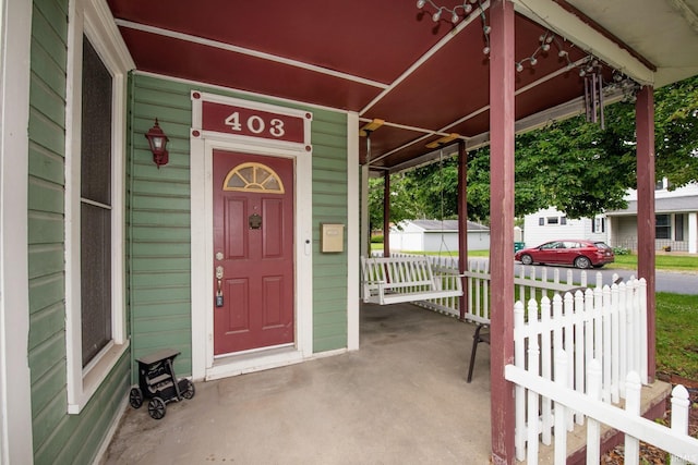 403 E Columbia St, Flora, IN 46929 - entrance to property with a porch