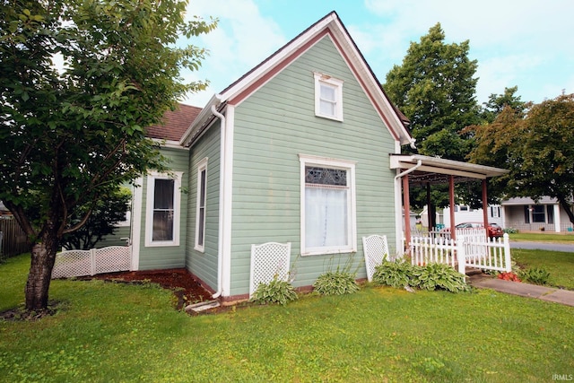 403 E Columbia St, Flora, IN 46929 - view of front of home