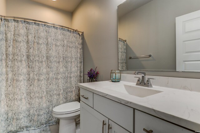 5573 Camden Dr, Newburgh, IN 47630 - full bath featuring vanity and a shower with shower curtain