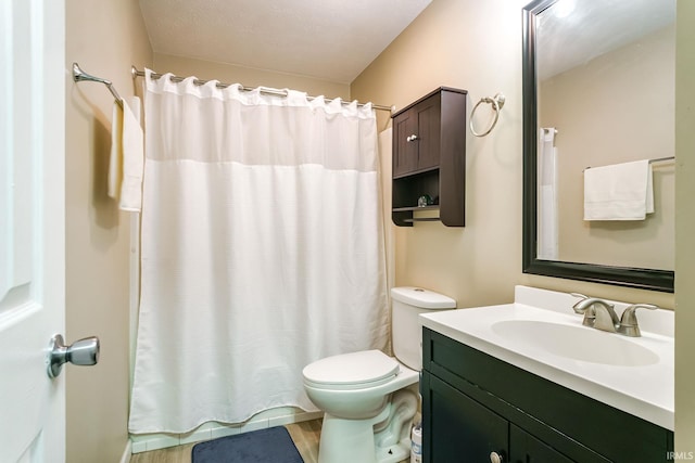 5209 Jenny Ln, Mishawaka, IN 46545 - full bathroom featuring vanity and curtained shower