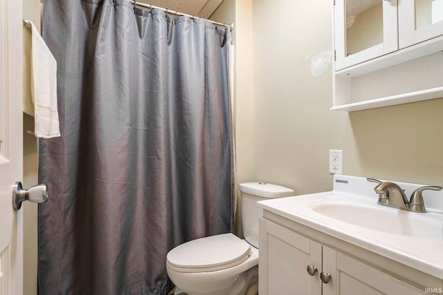 5209 Jenny Ln, Mishawaka, IN 46545 - full bathroom featuring vanity and a shower with curtain