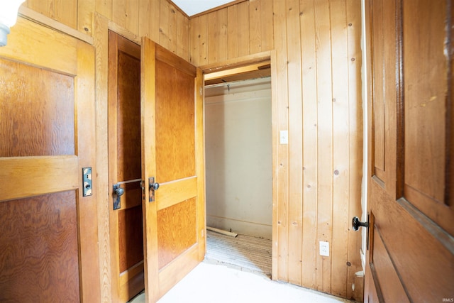 120 N Main St, Avilla, IN 46710 - view of closet
