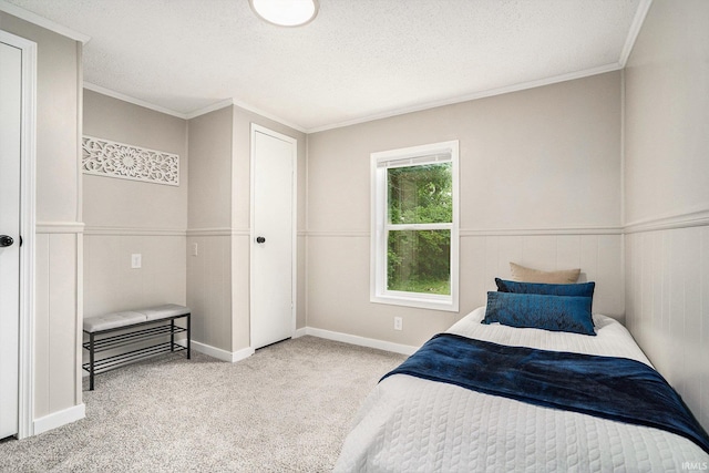 17725 Douglas Rd, South Bend, IN 46635 - bedroom featuring carpet flooring, crown molding, and a textured ceiling