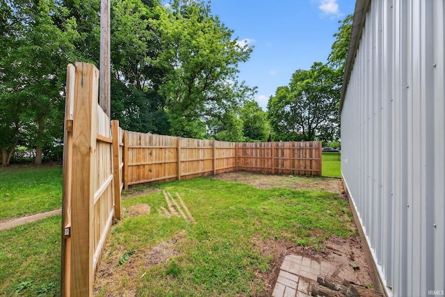 119 Towle Ave, Mishawaka, IN 46544 - view of yard