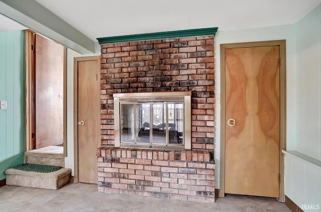 1049 Chapman Lake Dr, Warsaw, IN 46582 - detailed view of a fireplace