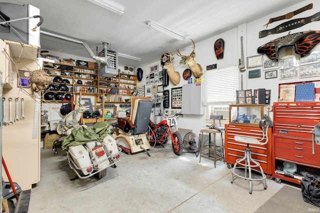 16123 County Road 18, Goshen, IN 46528 - garage with a workshop area