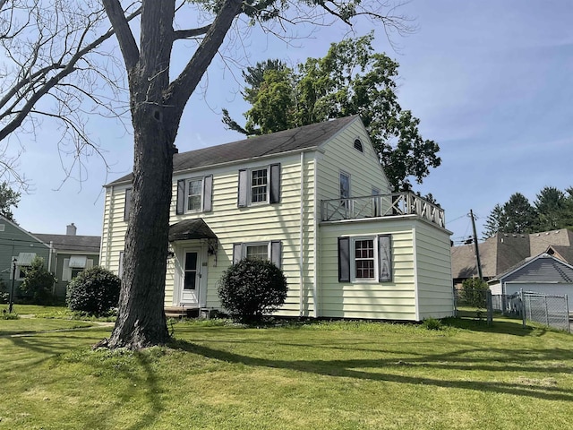 3001 S Pennsylvania Ave, Logansport, IN 46947 - view of front facade featuring a balcony