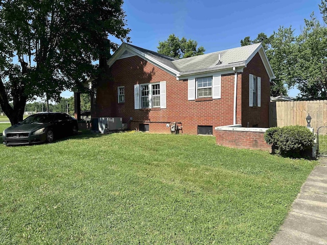 2816 E Morgan Ave, Evansville, IN 47711 - view of side of property featuring brick siding
