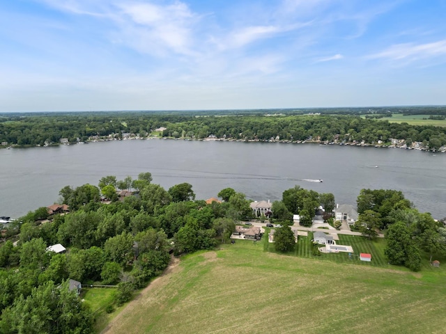 3865 E Forest Glen Ave, Leesburg, IN 46538 - drone / aerial view of a nearby body of water