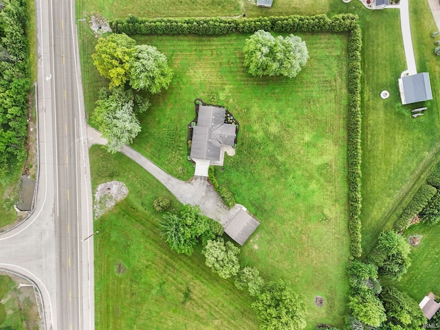 17135 Old 24 Rd, Woodburn, IN 46797 - aerial view of property and surrounding area