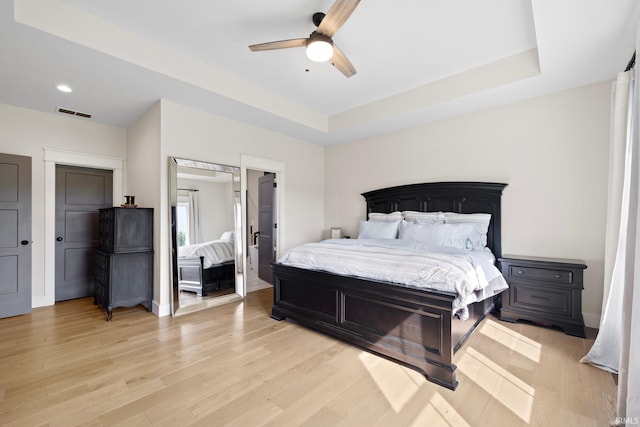 4685 N Triple Crown Dr, Bloomington, IN 47404 - bedroom featuring light wood-style flooring, recessed lighting, and ceiling fan