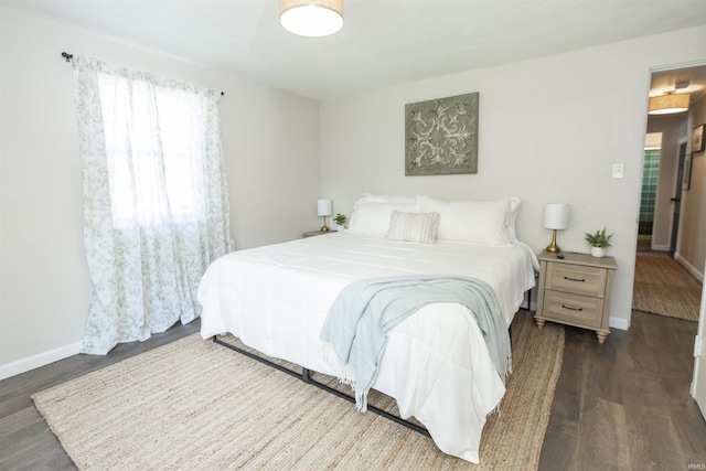 1621 E Madison St, South Bend, IN 46617 - bedroom featuring wood finished floors and baseboards