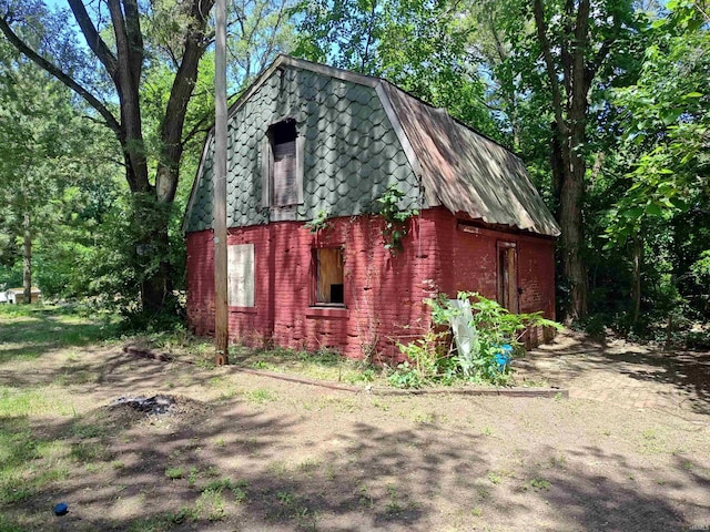 307 W Bender St, Knox, IN 46534 - view of outdoor structure