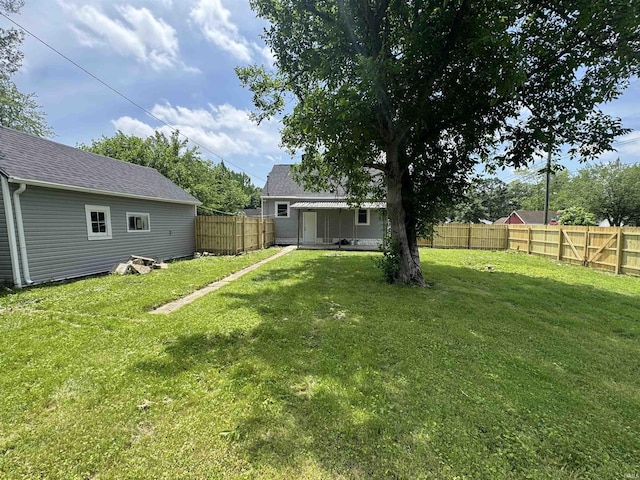 118 Burns Blvd, Fort Wayne, IN 46807 - view of fenced backyard