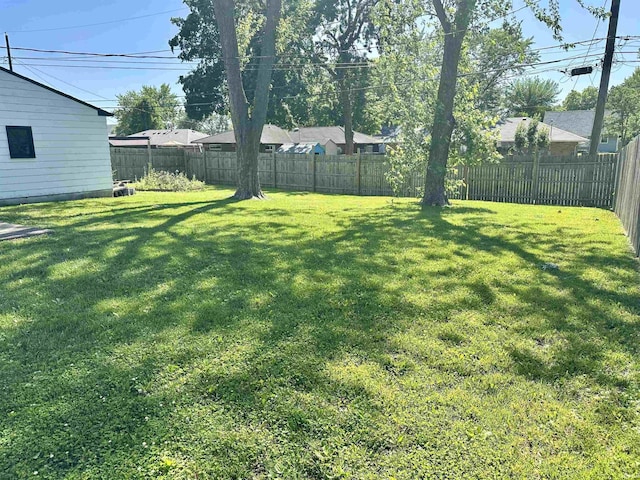 2407 Sherborne Blvd, Fort Wayne, IN 46805 - view of fenced backyard