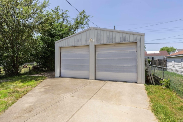 517 S Edison Ave, South Bend, IN 46619 - view of detached garage