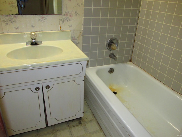 9219 N 100 W, West Lafayette, IN 47906 - full bath featuring vanity