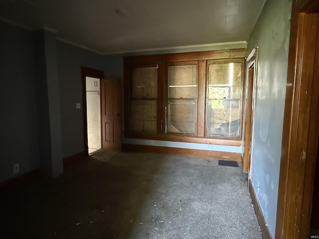 215 W 7th St, Marion, IN 46952 - spare room with baseboards