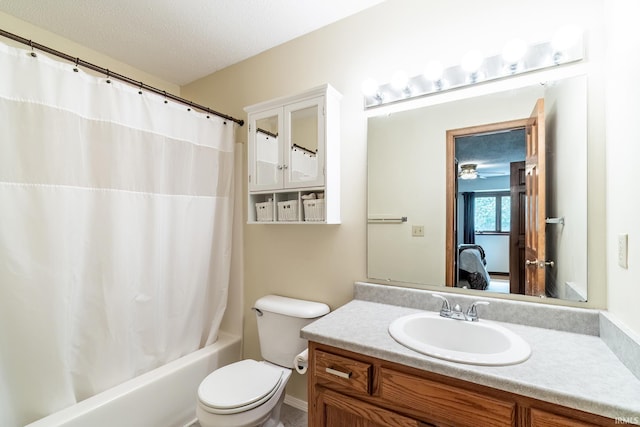 11215 Crested Oak Ct, Fort Wayne, IN 46845 - bathroom featuring vanity, shower / bath combination with curtain, and a textured ceiling