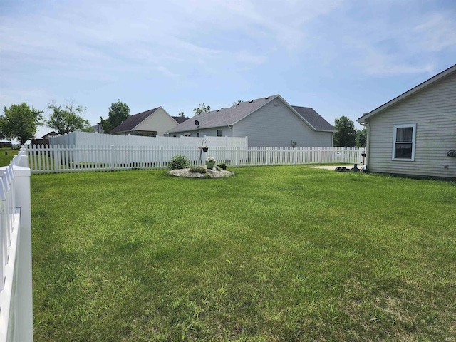 1409 E Bridget Ln, Columbia City, IN 46725 - view of fenced backyard
