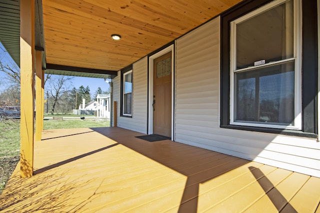 54054 N Ironwood Rd, South Bend, IN 46635 - view of wooden terrace
