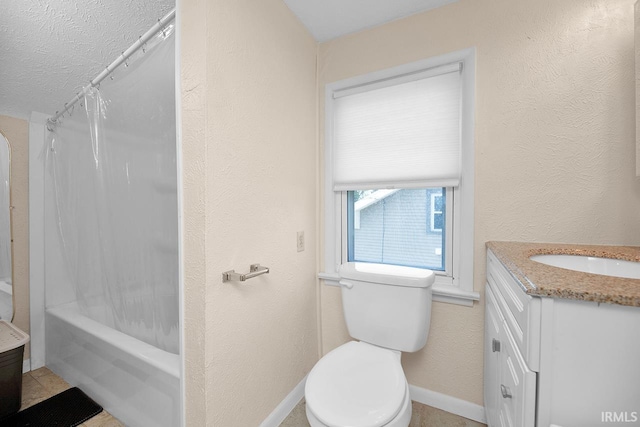 133 Crescent St, Elkhart, IN 46516 - bathroom with vanity, shower / bath combo, a textured wall, and a textured ceiling