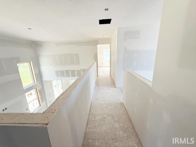 13315 Halen Hill Ct, Fort Wayne, IN 46818 - view of corridor