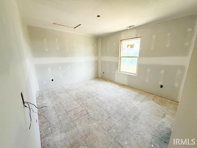 13315 Halen Hill Ct, Fort Wayne, IN 46818 - view of empty room