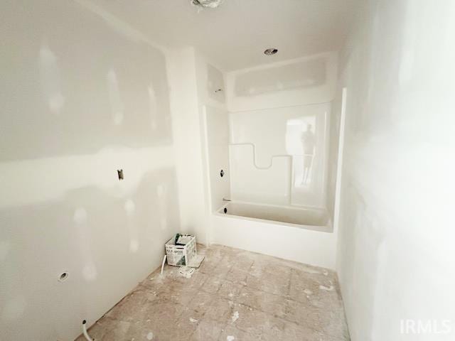 13315 Halen Hill Ct, Fort Wayne, IN 46818 - view of bathroom