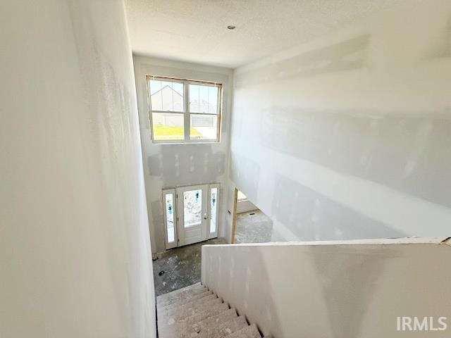 13315 Halen Hill Ct, Fort Wayne, IN 46818 - view of stairway
