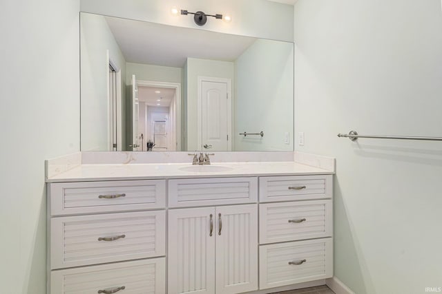 8196 E Walnut Rdg, New Carlisle, IN 46552 - bathroom with vanity