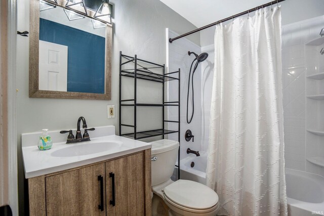 8 Emerald Ln, Huntington, IN 46750 - full bathroom featuring shower / bathtub combination with curtain and vanity