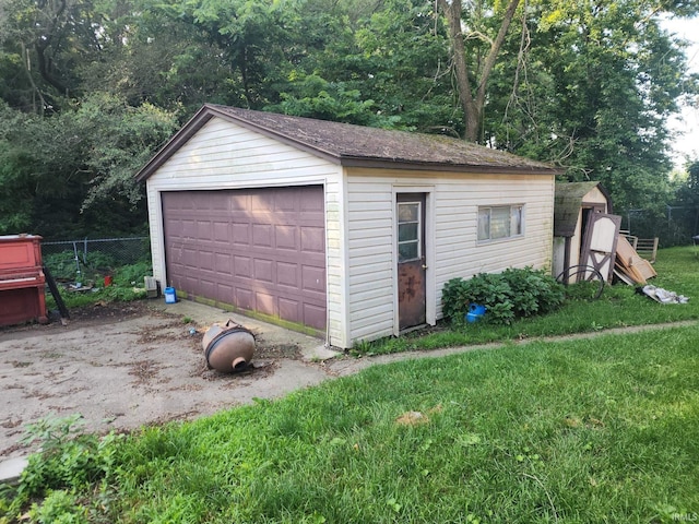1110 Cummings St, Logansport, IN 46947 - view of detached garage