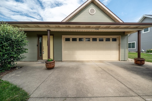 1510 W Crane Pond Dr, Marion, IN 46952 - view of front of home featuring concrete driveway and an attached garage