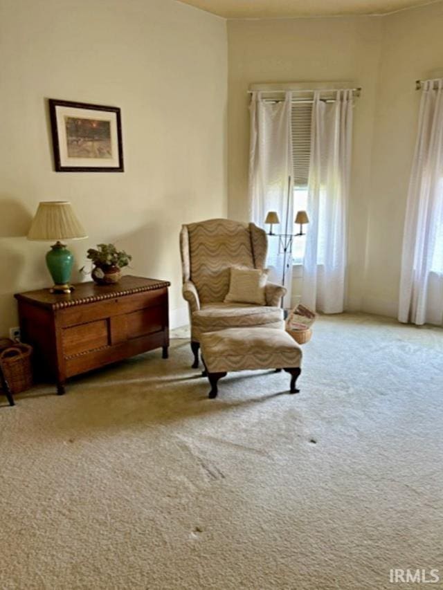 960 A St NE, Linton, IN 47441 - sitting room with carpet floors