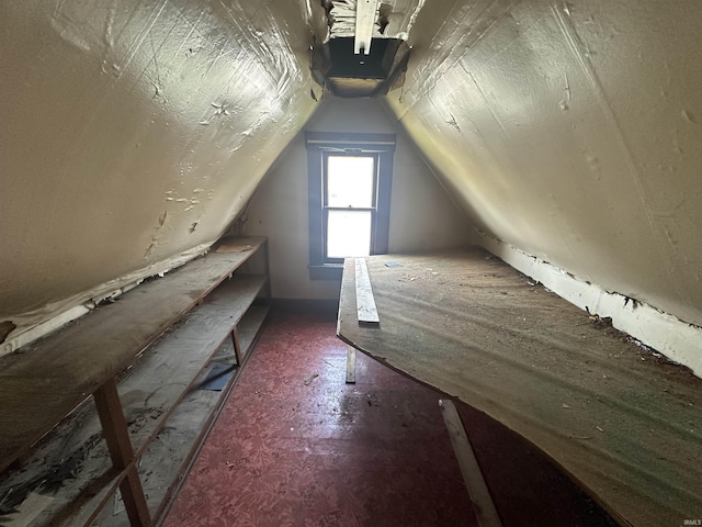 448 N 7th St, Mitchell, IN 47446 - additional living space with vaulted ceiling