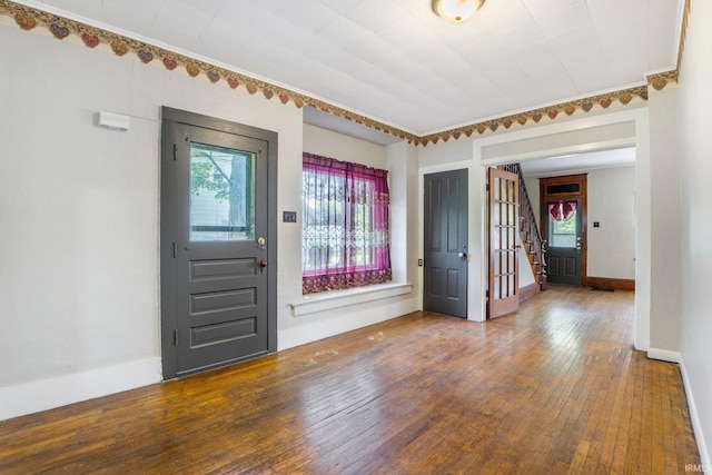 1331 Summit St, New Haven, IN 46774 - entrance foyer featuring wood-type flooring and baseboards