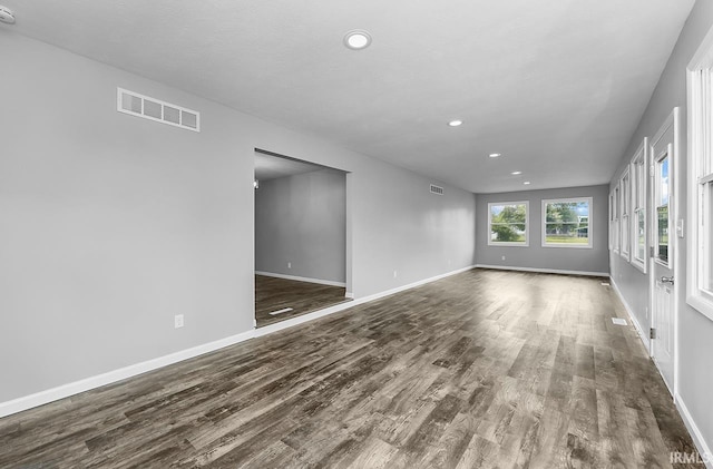 58155 Beehler Rd, Osceola, IN 46561 - spare room featuring dark wood-style flooring, recessed lighting, and a smoke detector