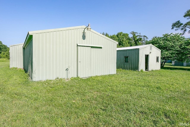 58155 Beehler Rd, Osceola, IN 46561 - view of pole building with a lawn