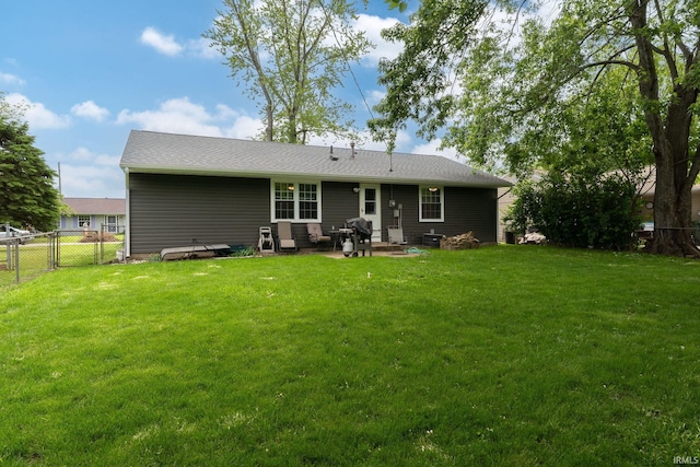 171 Vicksburg Ln, West Lafayette, IN 47906 - back of property featuring a patio