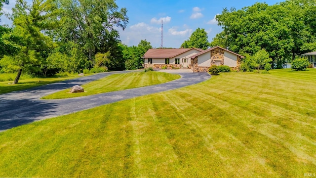 425 E Val Ln, Marion, IN 46952 - view of front of home with asphalt driveway and a front yard