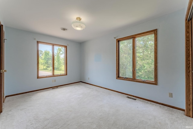 425 E Val Ln, Marion, IN 46952 - unfurnished room featuring carpet and baseboards