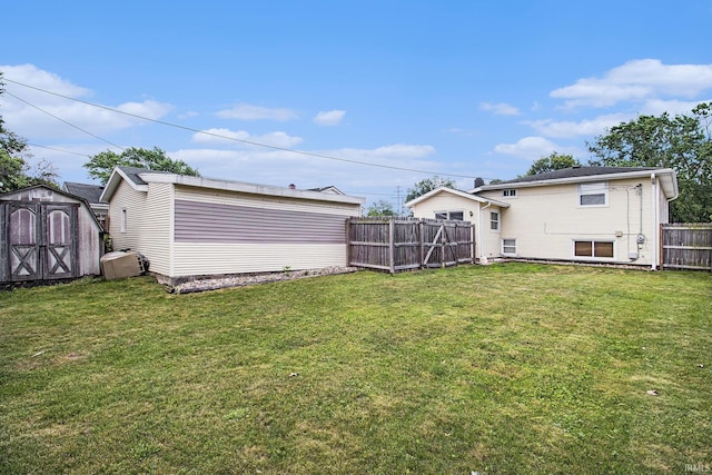3301 Cabot Dr, South Bend, IN 46635 - view of yard featuring a storage shed