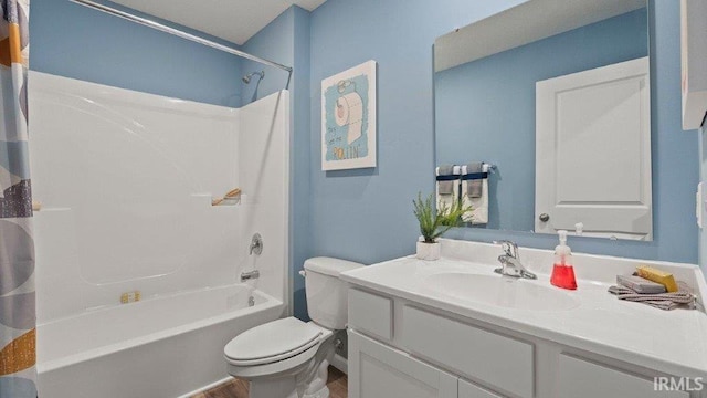 1185 Catesby Ct, Fort Wayne, IN 46818 - bathroom featuring shower / bathtub combination with curtain and vanity